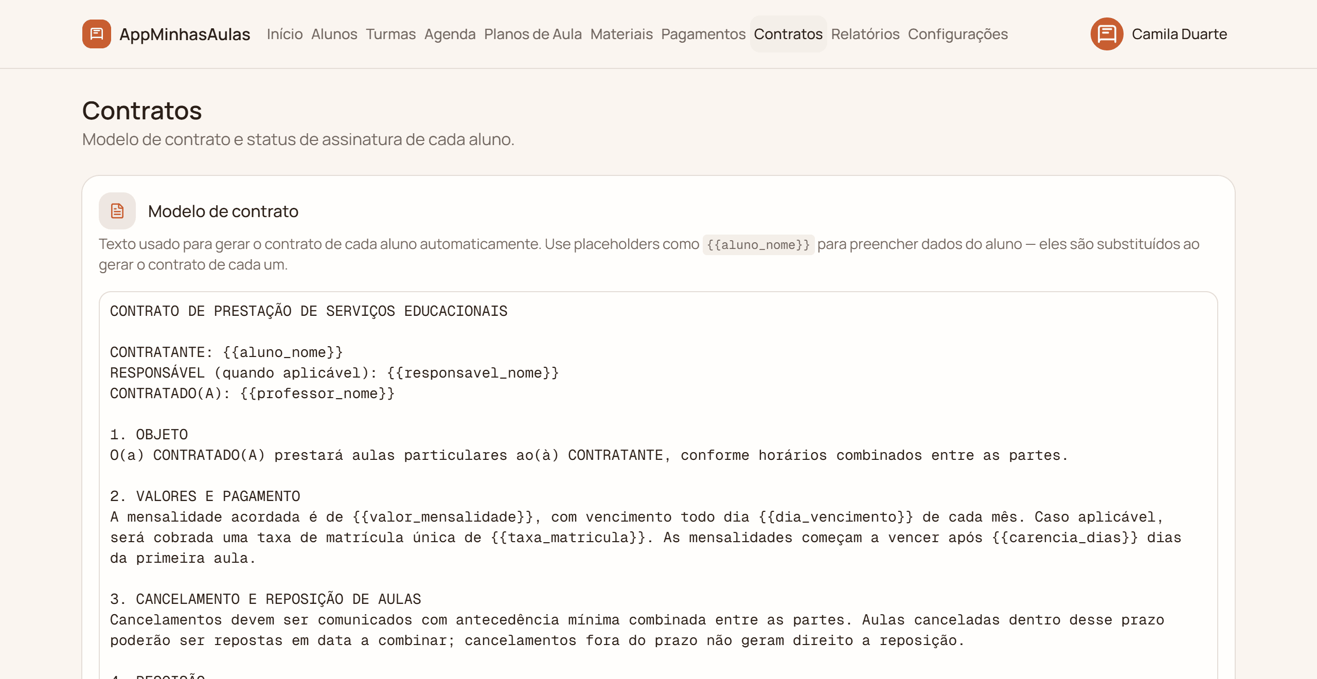 Editor do modelo de contrato, com placeholders que o app preenche por aluno